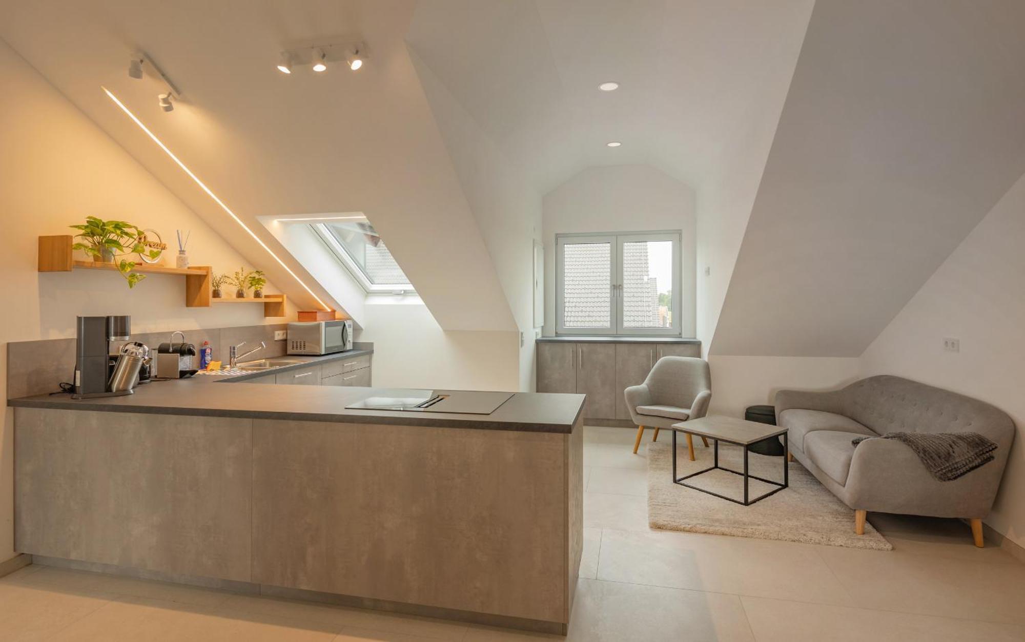 Sweethome - Poing Apartments Eksteriør billede