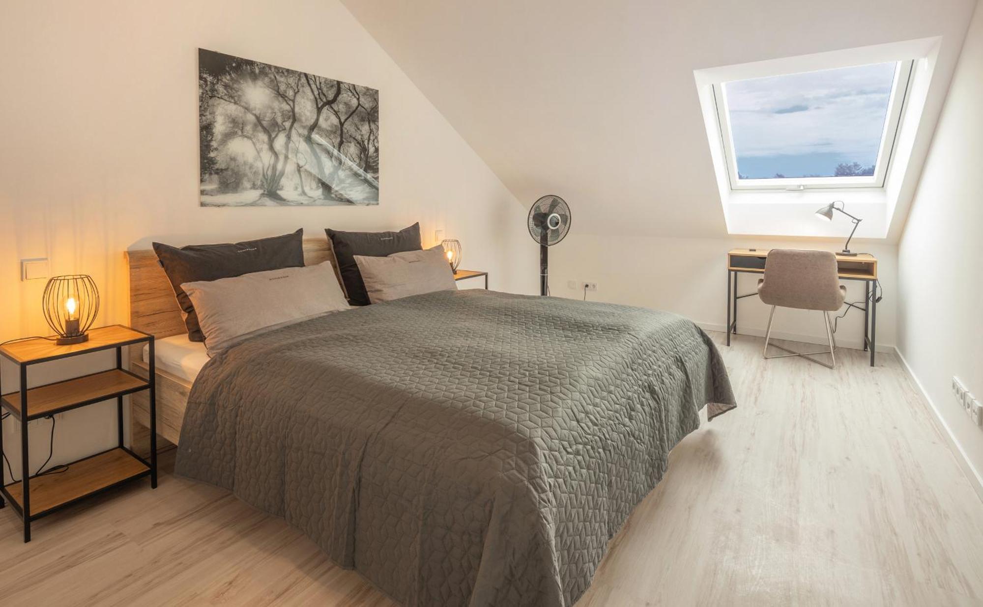 Sweethome - Poing Apartments Eksteriør billede